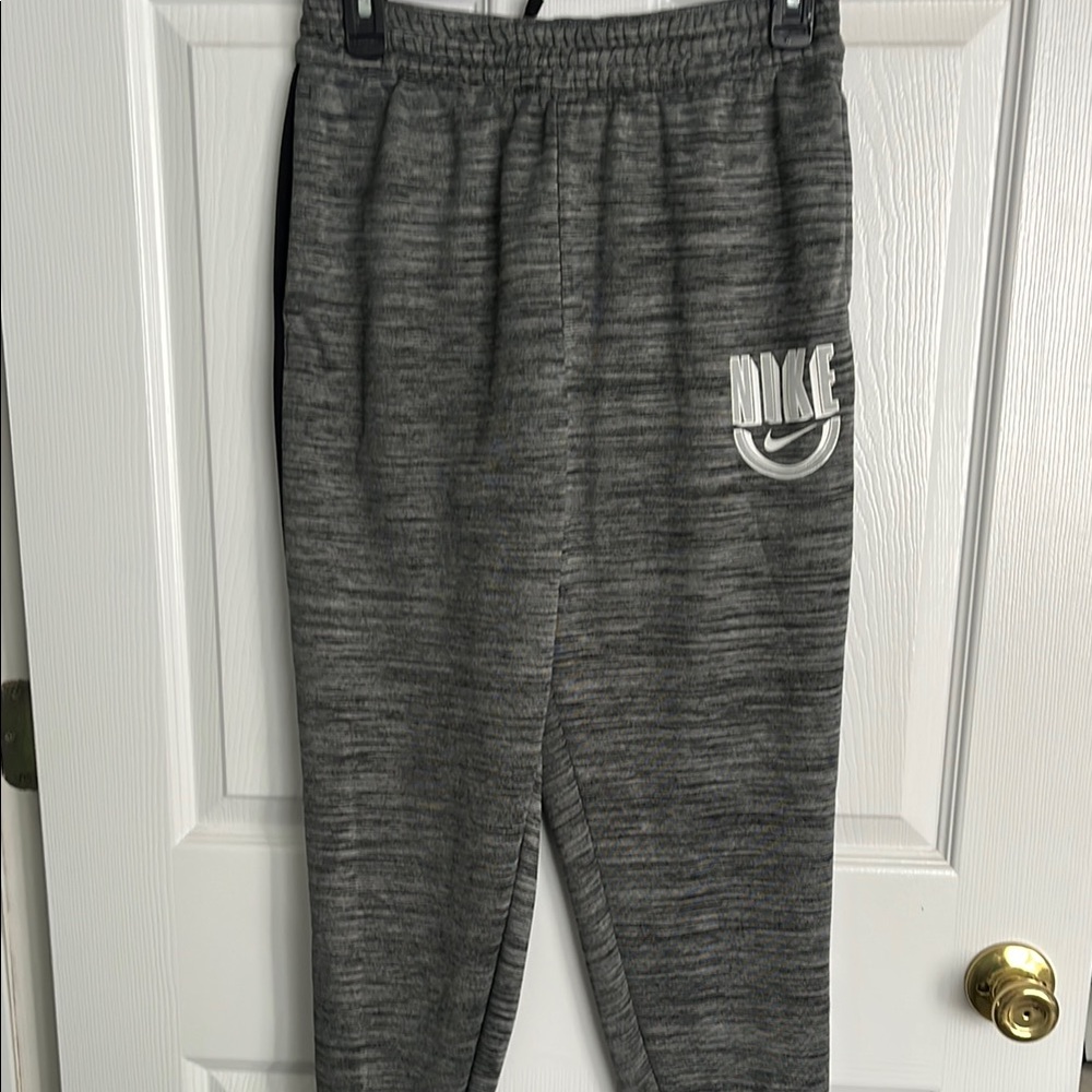 Nike Gray Jogger Sweatpants with Elastic Cuffs